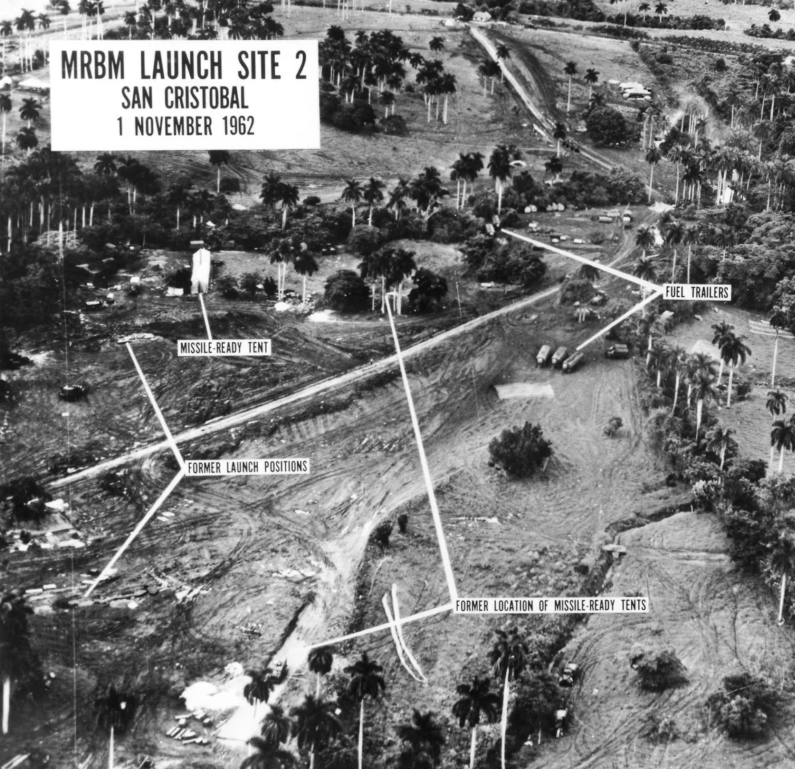 Des photos aériennes révèlent en octobre 1962 que Cuba se prépare à accueillir des missiles nucléaires soviétiques à deux pas des Etats-Unis!